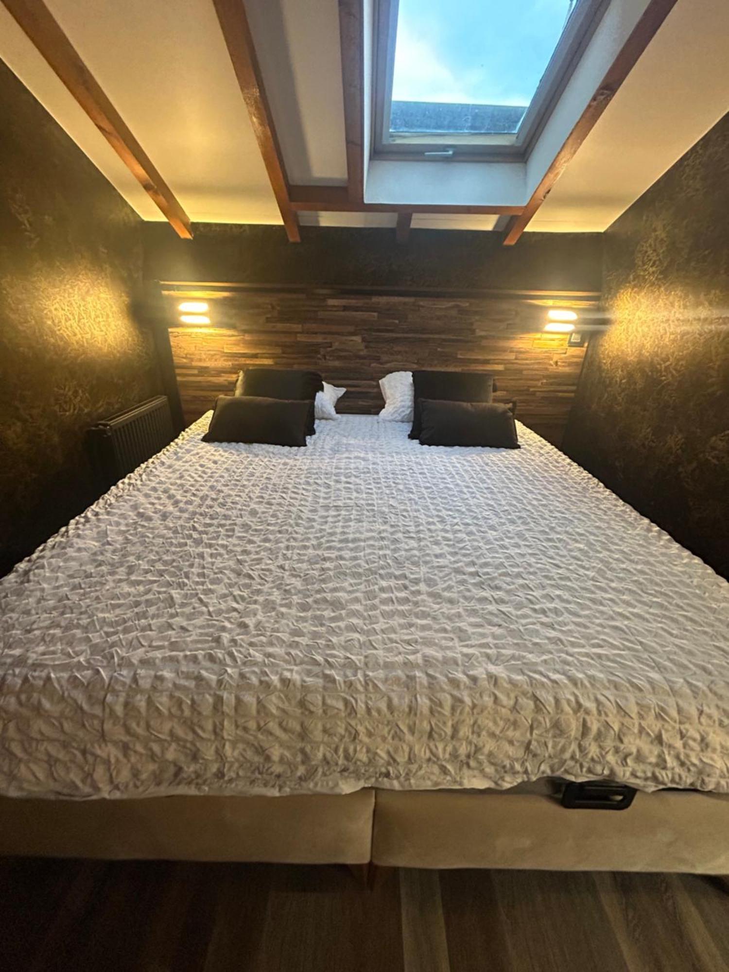 Appart Hotel Le 8 La Suite - Parking Gratuit - Mâcon Eksteriør bilde